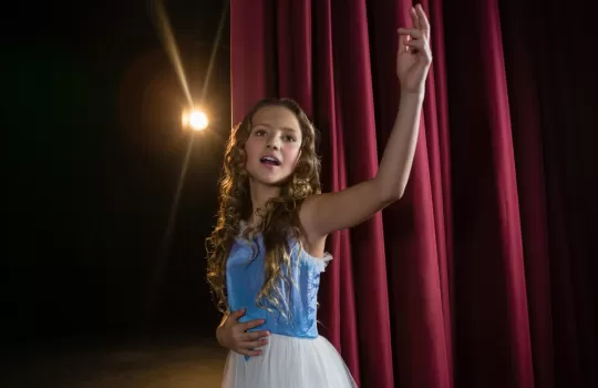 13 14 Yas Yaratici Drama Kursu 1