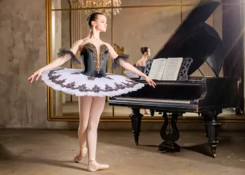 Bale Kıyafetleri ve Aksesuarları