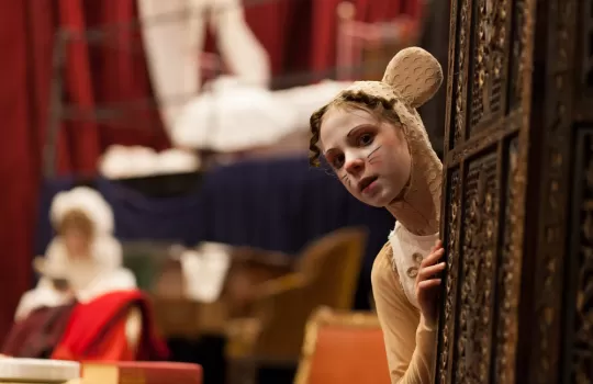 Ozel 13 14 Yas Yaratici Drama Kursu