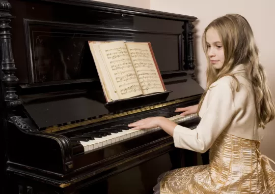 Cocuk Piyano Egitimi Fiyatlari