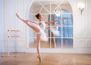 13 Yaş Bale Kursu – Genç Olmaya Bale Yaparak Hazırlansınlar!