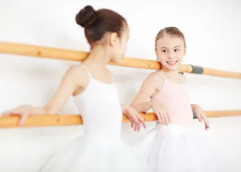 4-5 Yaş Bale Eğitiminin Çocuğunuzun Gelişimine 10 Harika Faydası